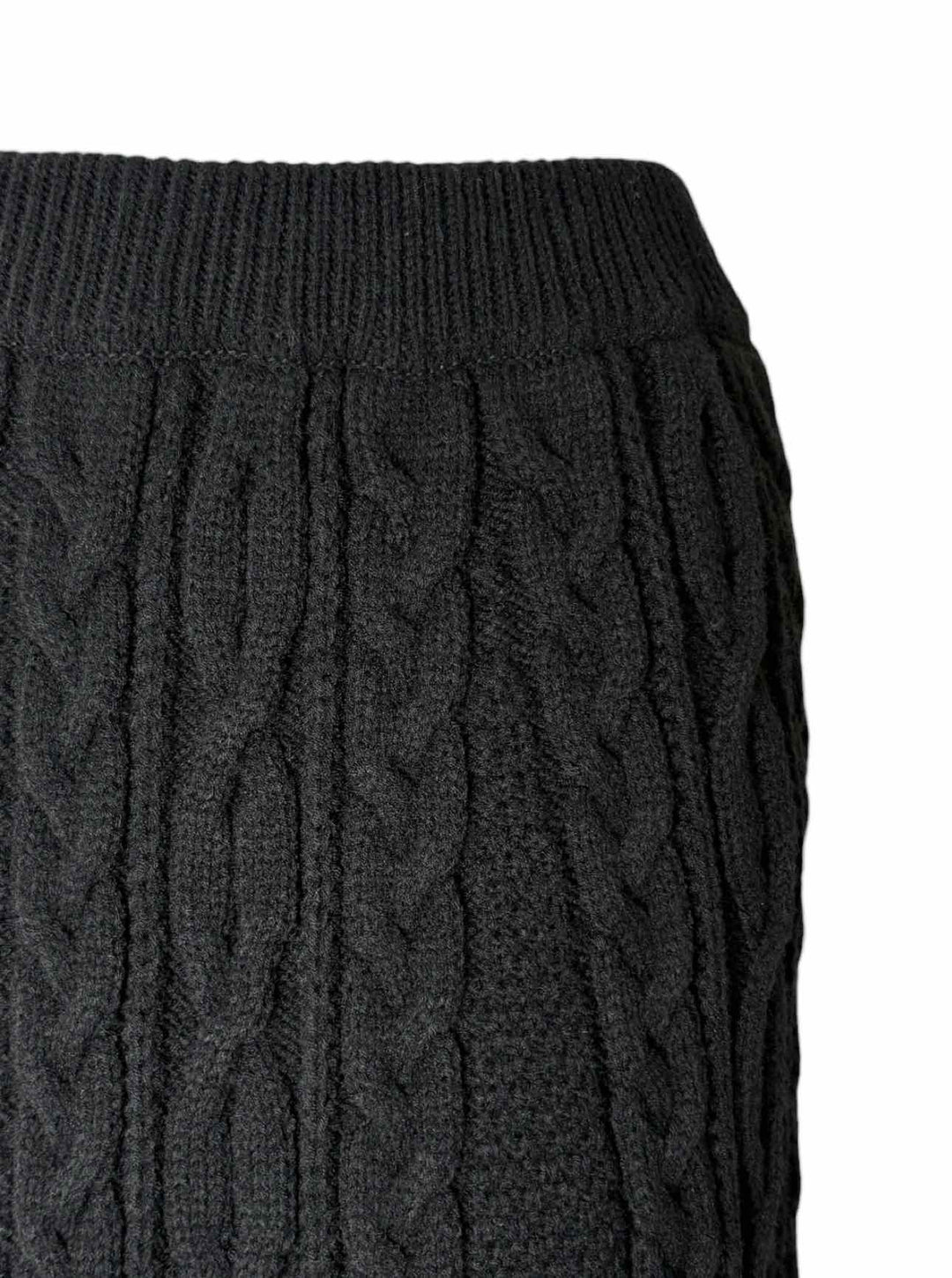 Y's Size 2 Cableknit Distressed Knit Skirt