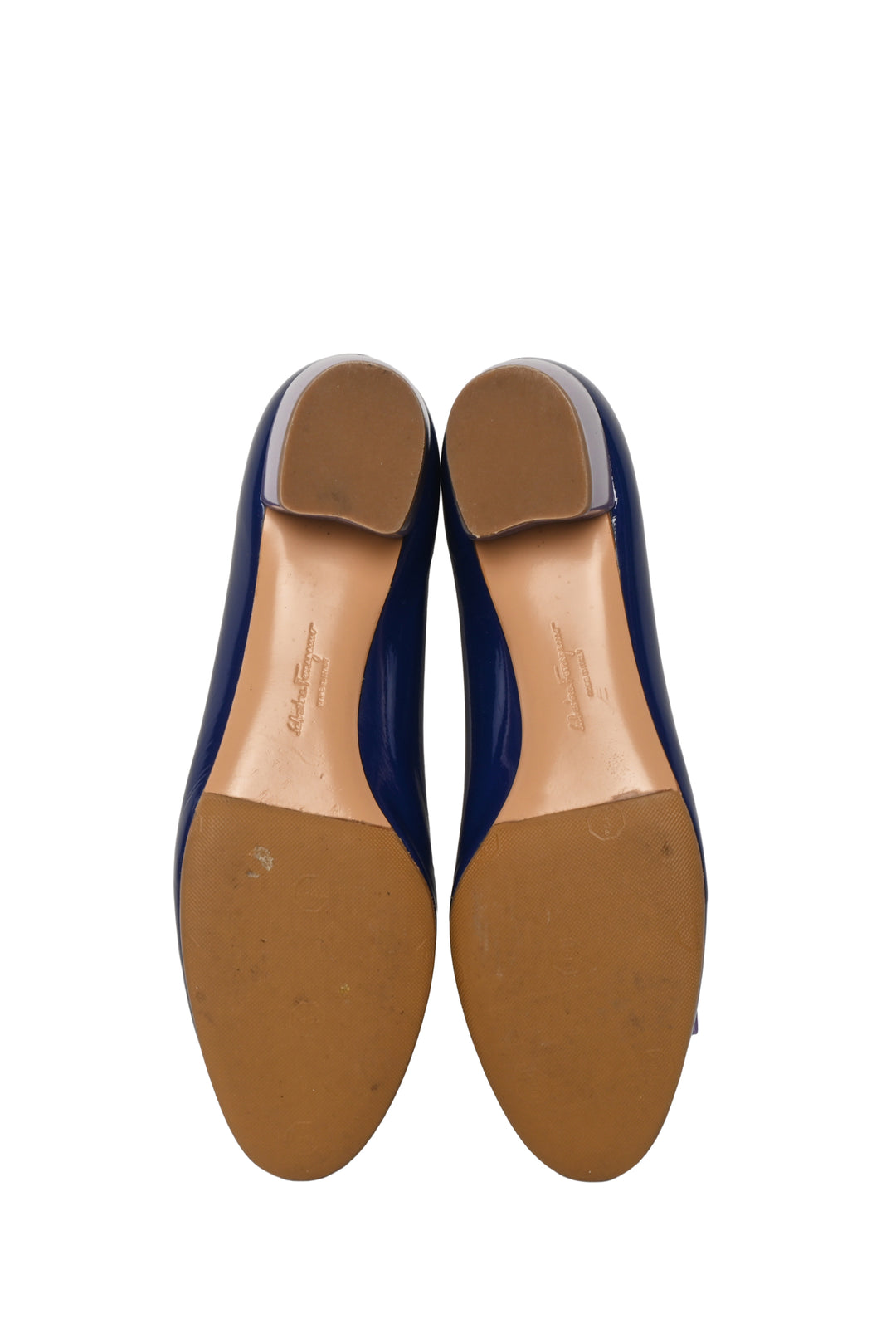 Salvatore Ferragamo Size 8.5 Vara Patent Pumps