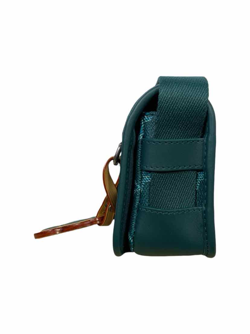 Louis Vuitton Men's Bosphore Wearable Wallet