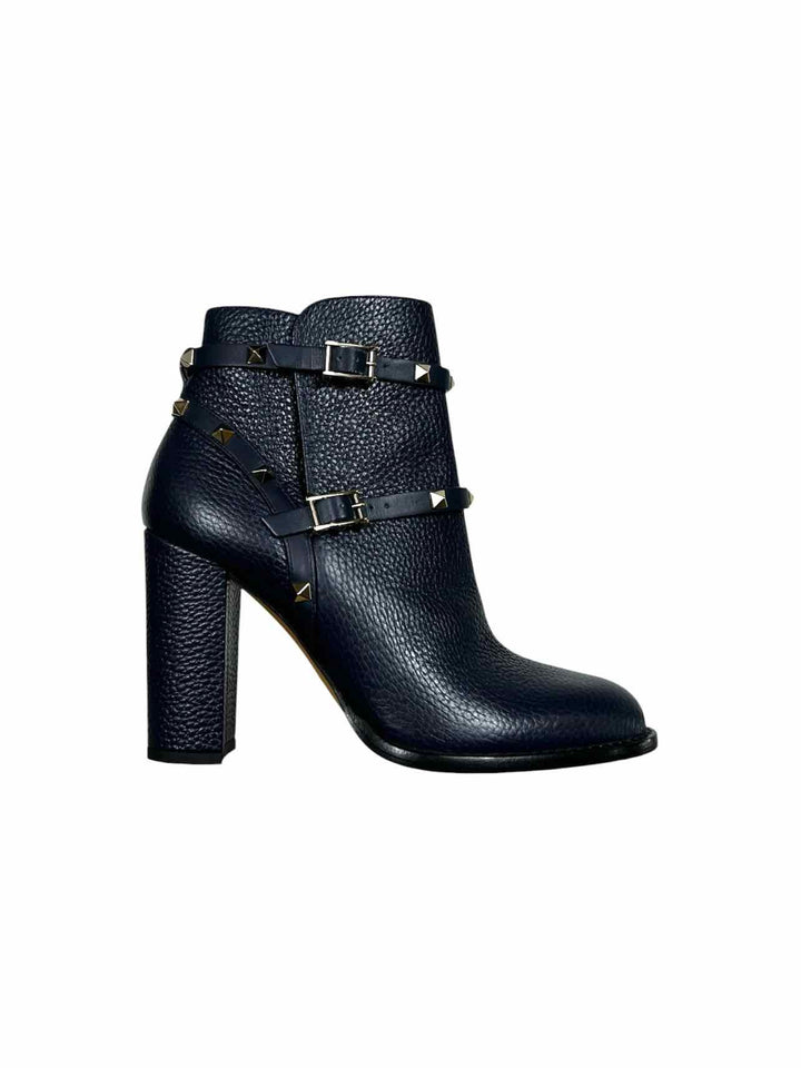 Valentino Size 38 Ankle Boots