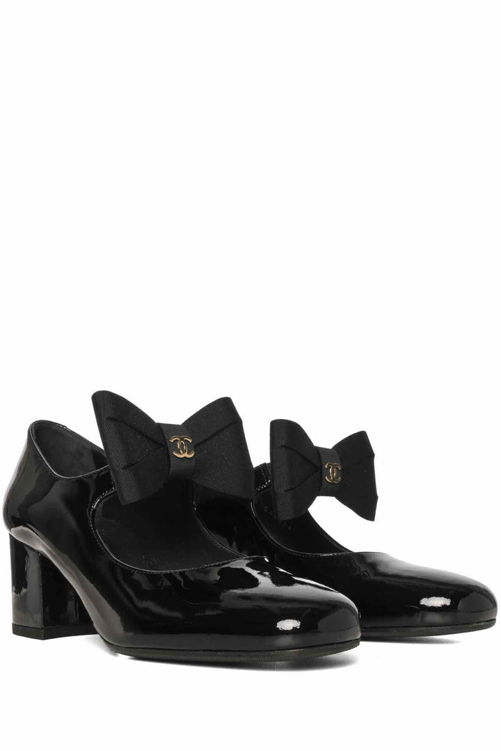 Chanel Size 36 Patent Calfskin Bow Mary Jane Pumps