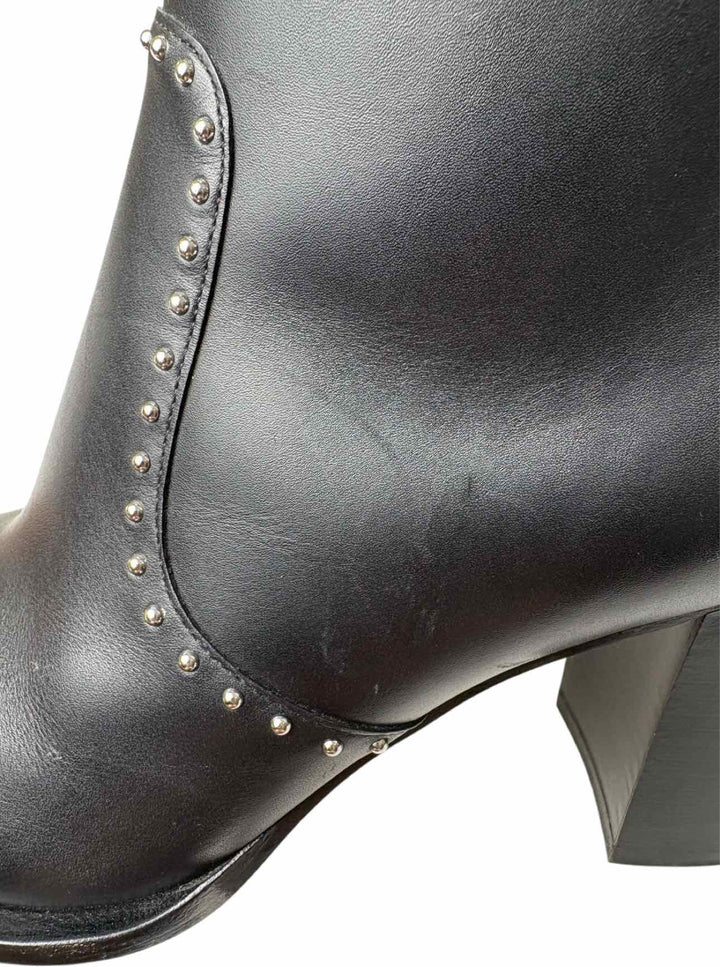 Givenchy Size 39.5 Elegant  Studded Leather Ankle Boots