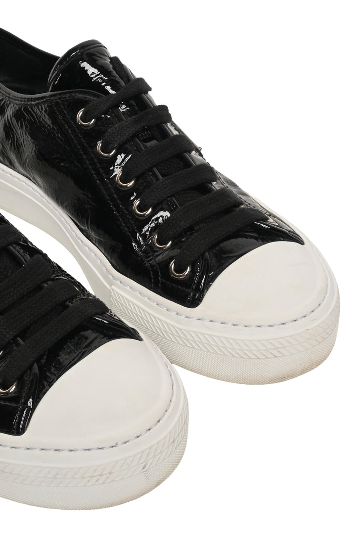 Prada Size 39 Naplak Leather Low Top Sneaker
