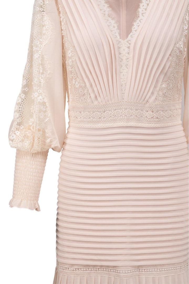 Tadashi Shoji Size 8 Nyssa Bishop Sleeve Gown