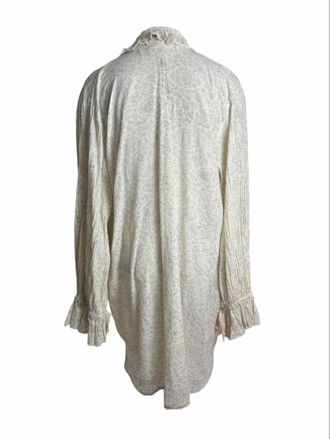 Magnolia Pearl Size OS Amadeus Floral Tops