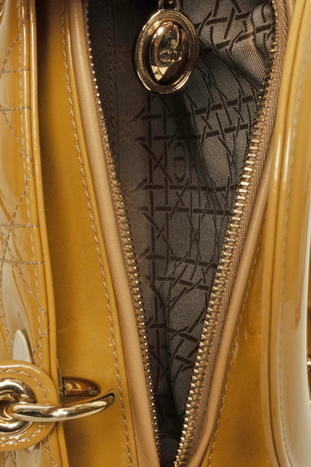 Dior Medium Lady Dior