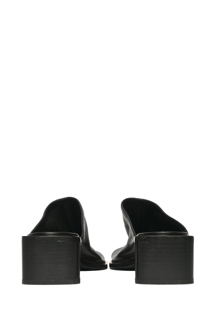 Acne Studios Size 39 Leather Mules