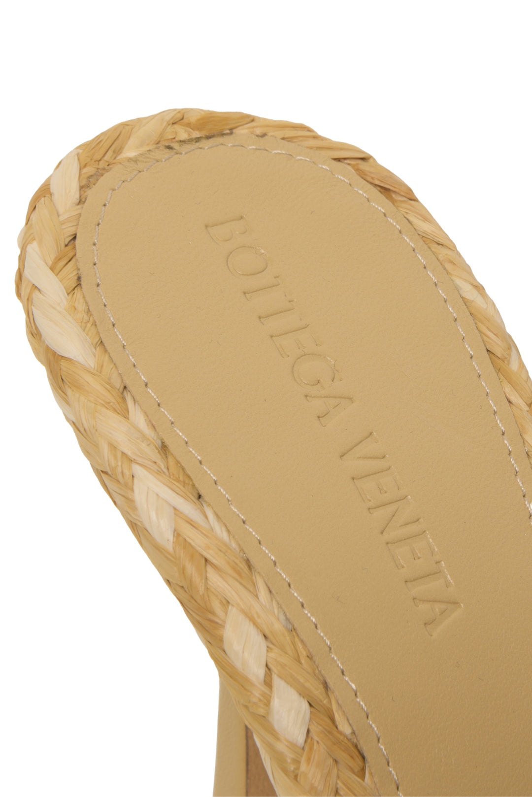 Bottega Veneta Size 37 Raffia Twist Intrecciato Stretch Mules