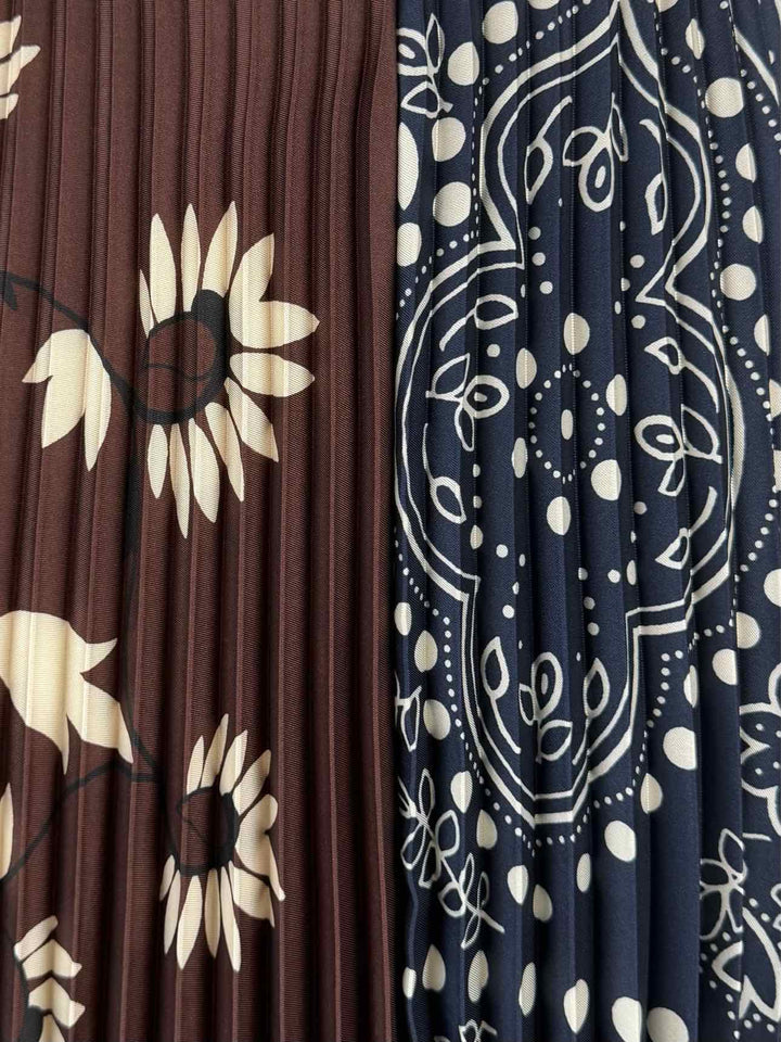 Weekend Max Mara Size 0 Paisley Pleated Midi Skirt