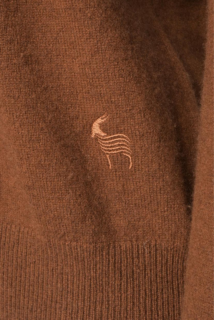 Black Goat Size M Cashmere Crewneck Sweater