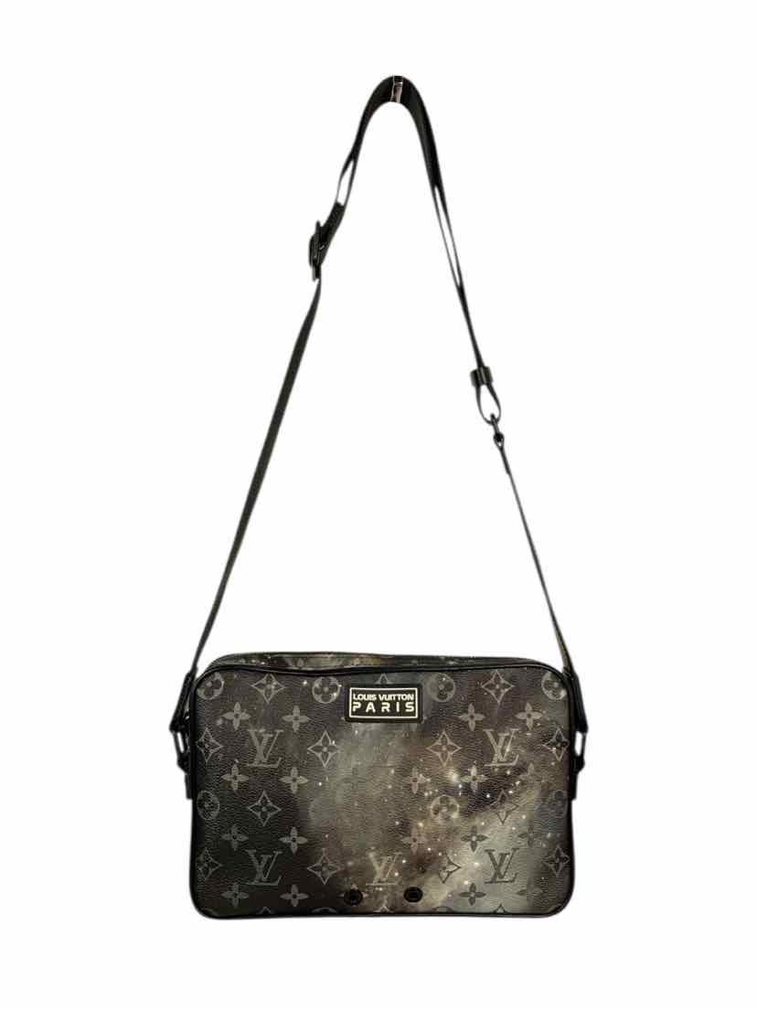 Louis Vuitton Crossbody