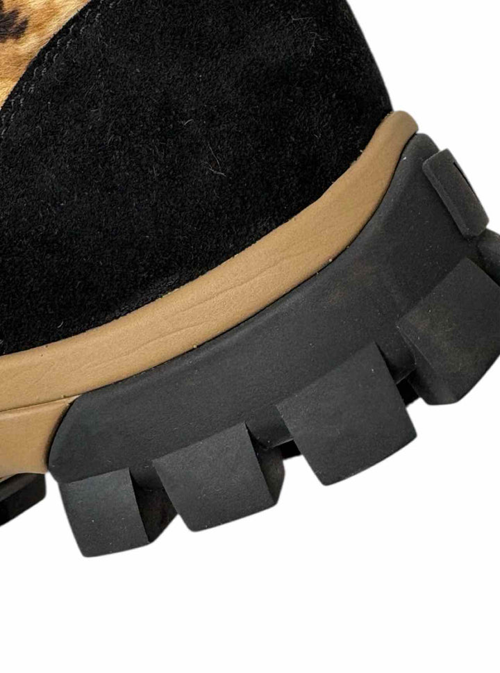 Veronica Beard Size 7.5 Calf Skin Print Ankle Boots