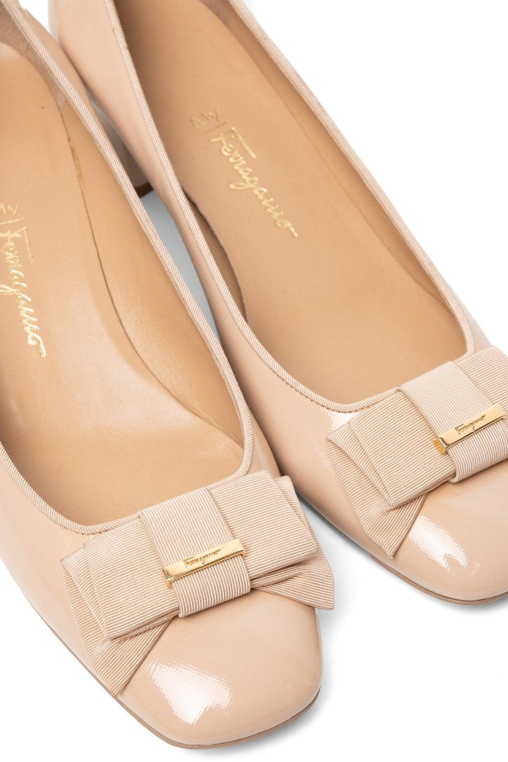 Ferragamo Size 8.5 My Muse Pumps