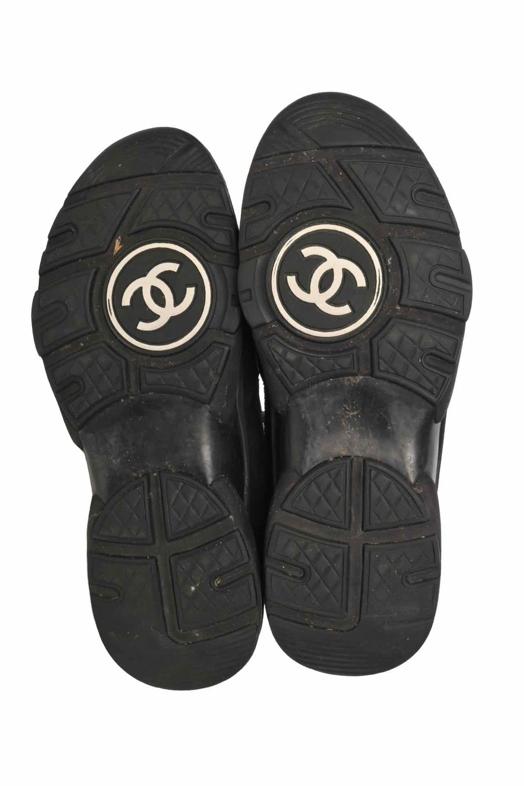 Chanel Size 37 Suede Velvet Lambskin CC Sneaker