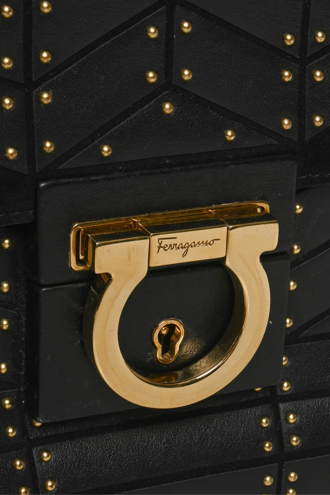 Salvatore Ferragamo Aileen Leather Shoulder Bag