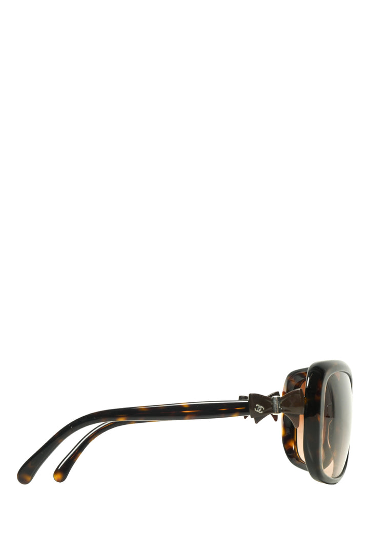 Chanel Tortoiseshell Bow Sunglasses