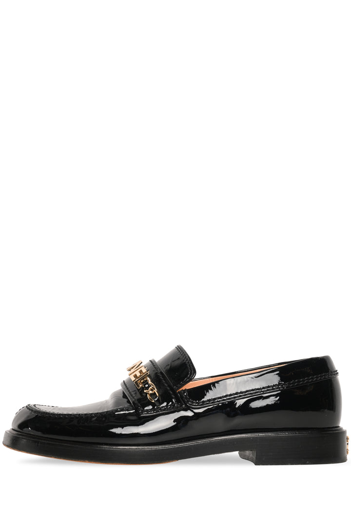 Chanel Size 36 Patent Leather Chain Logo Loafers