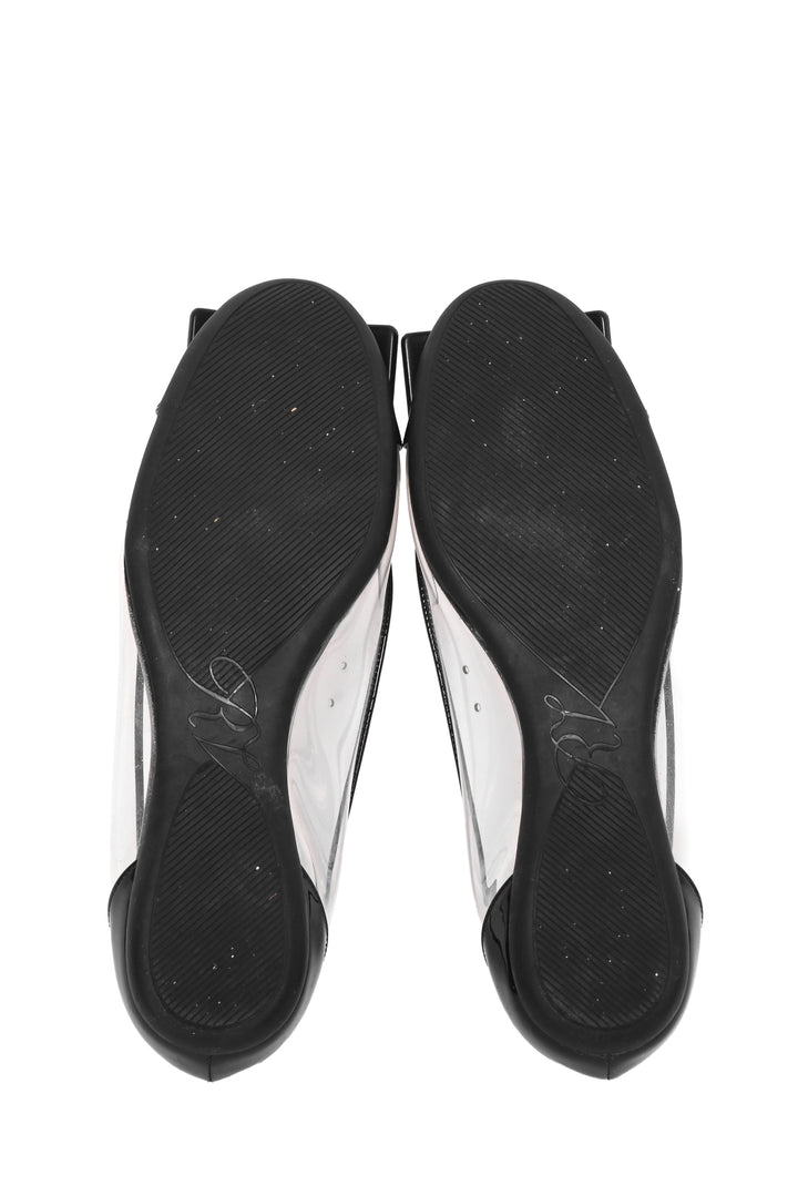 Roger Vivier Size 35.5 Buckle Detail Ballet Flats