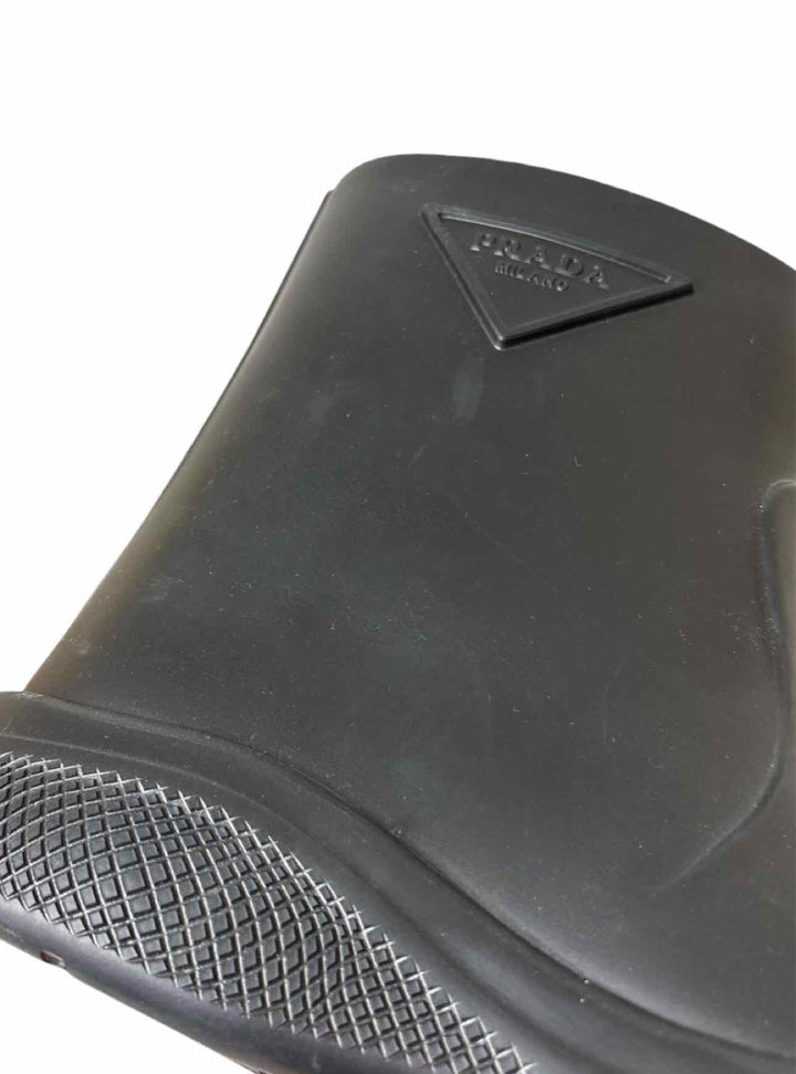 Prada Size 38 Mellow Rubber Ankle Boots