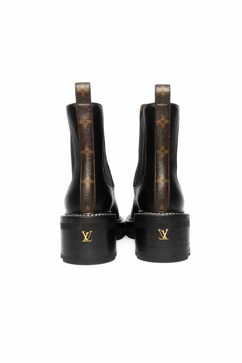 Louis Vuitton Size 38.5 LV Beaubourg Ankle Boots