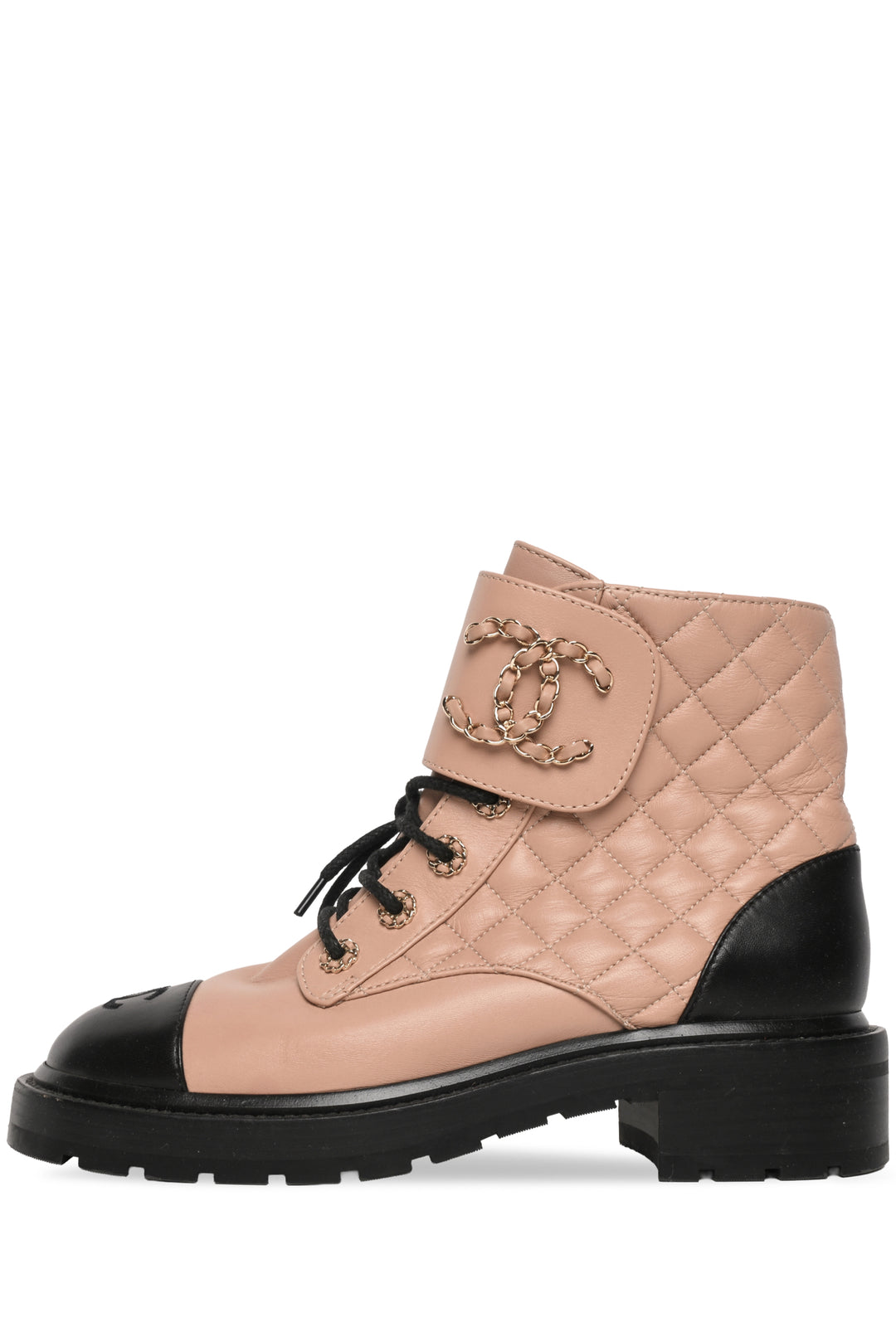 Chanel Size 39 CC Quilted Lace Up Combat Ankle Boots
