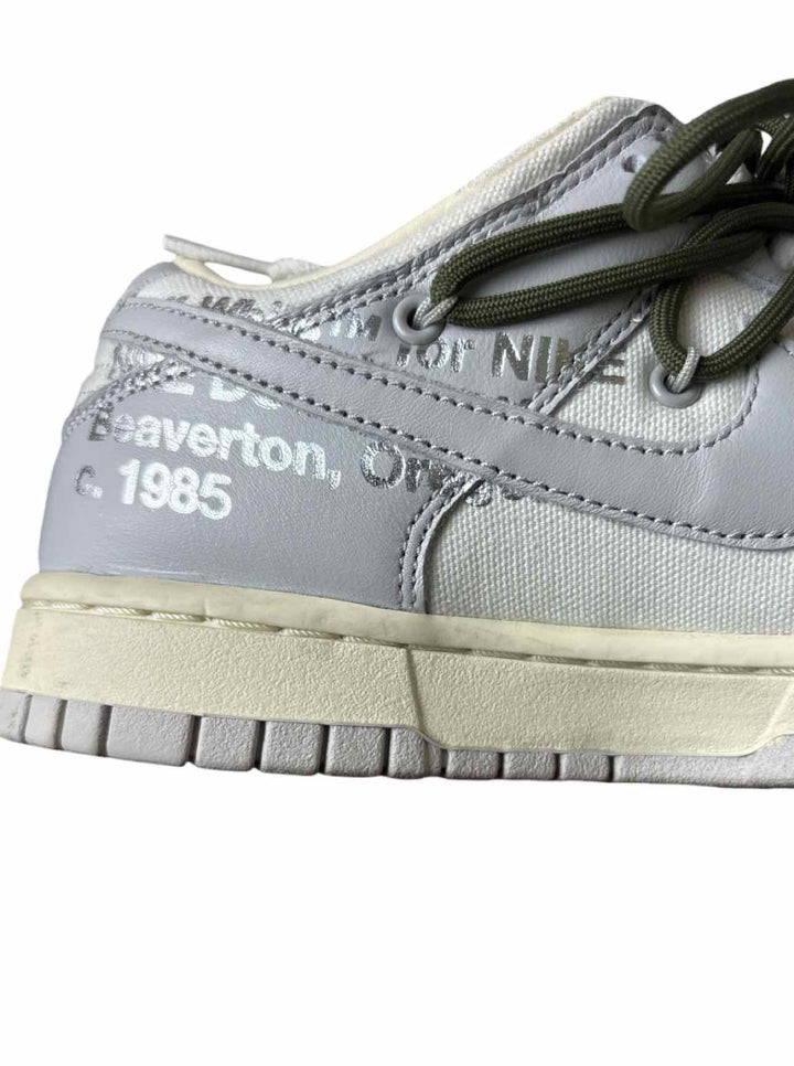 Nike Dunk Low x Off-White Lot 22 Size 6.5 Sneaker