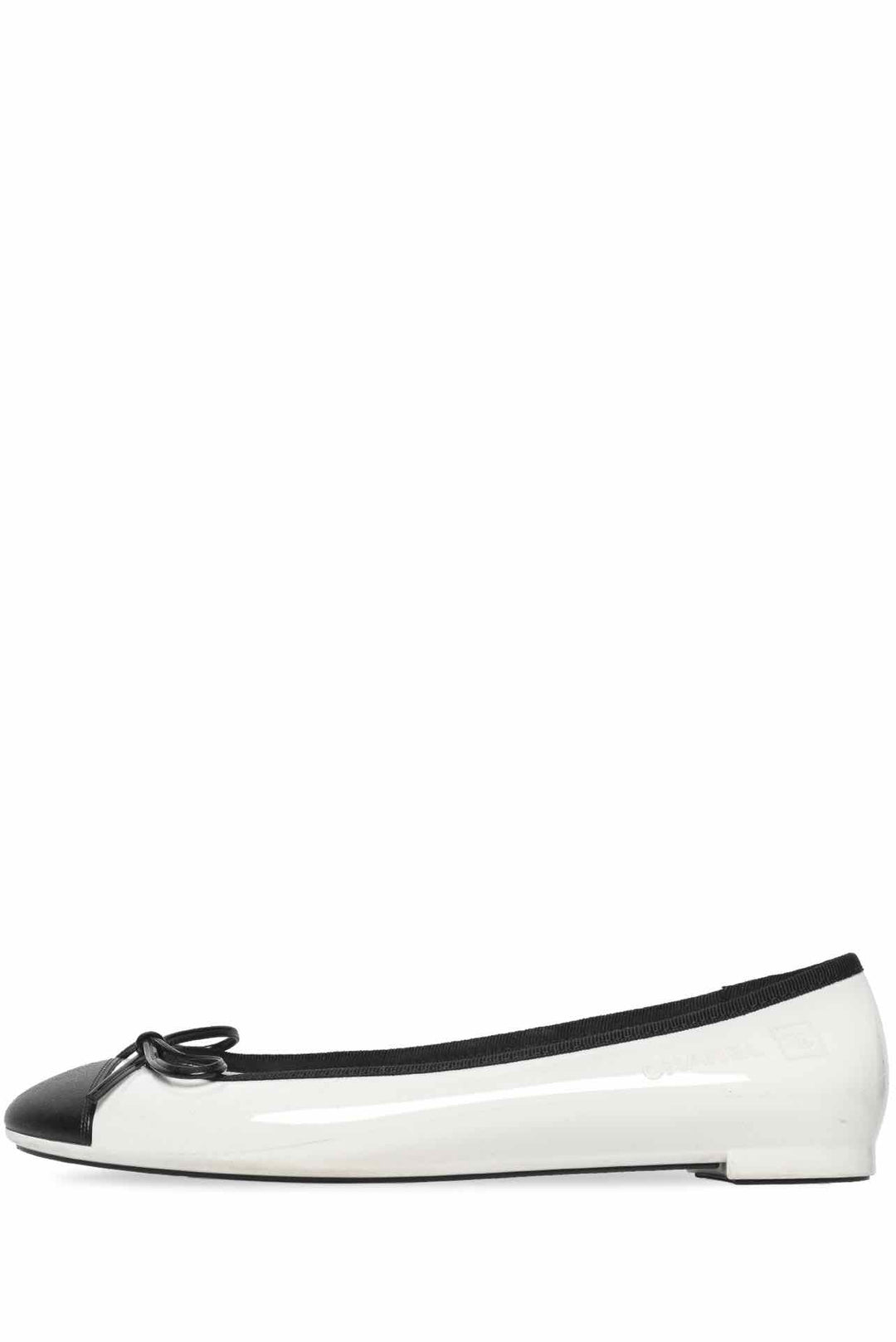 Chanel Size 38 Rubber & Leather CC Cap Ballet Flats