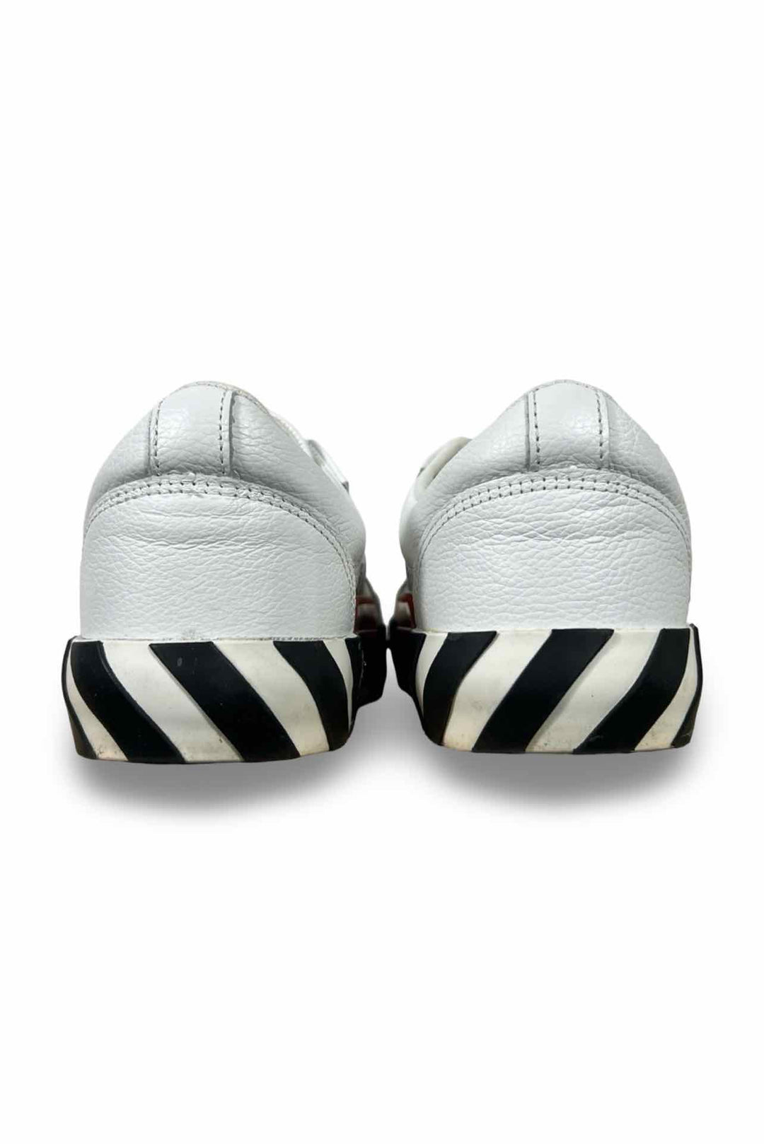 Off White Size 38 Sneaker