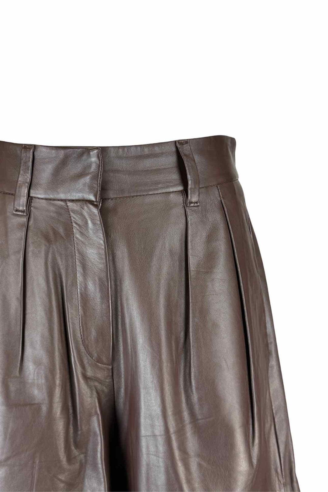 Brunello Cucinelli Size 6 Pleated Leather Shorts