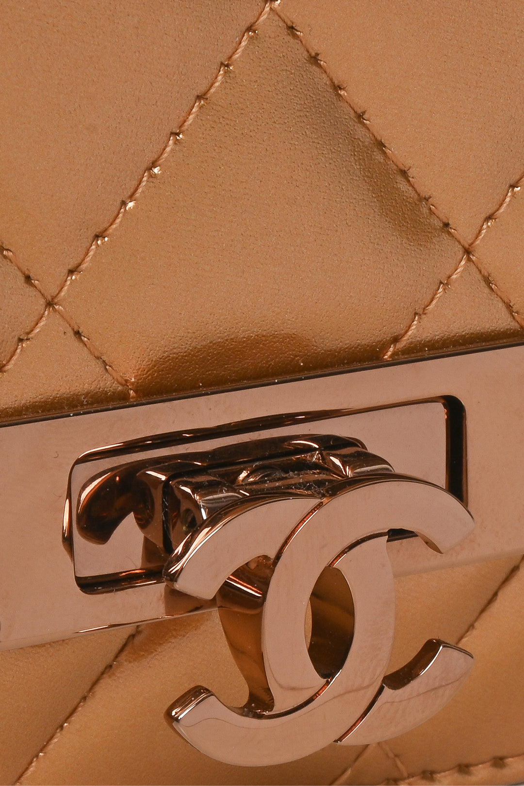 Chanel 2016-17 Enamel Coco Lock Wallet on Chain
