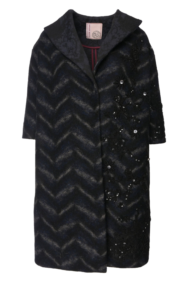 Antonio Marras Size 40 Short Sleeve Embroidered Coat