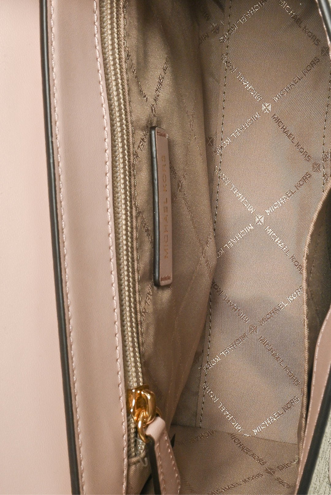Michael Kors Mimi Medium Leather Messenger Shoulder Bag