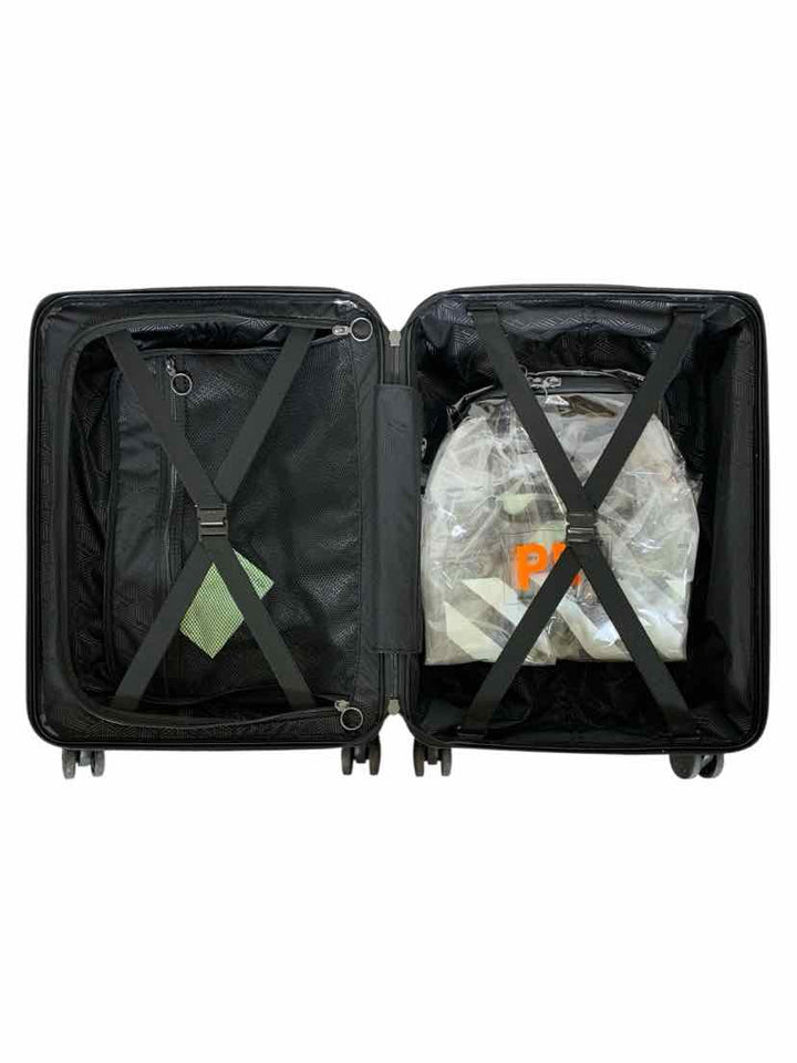 Off White Arrow Trolley Suitcase