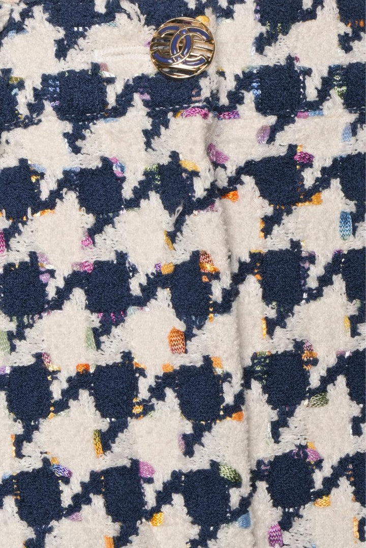 Chanel Size 36 Houndstooth Mini Shorts