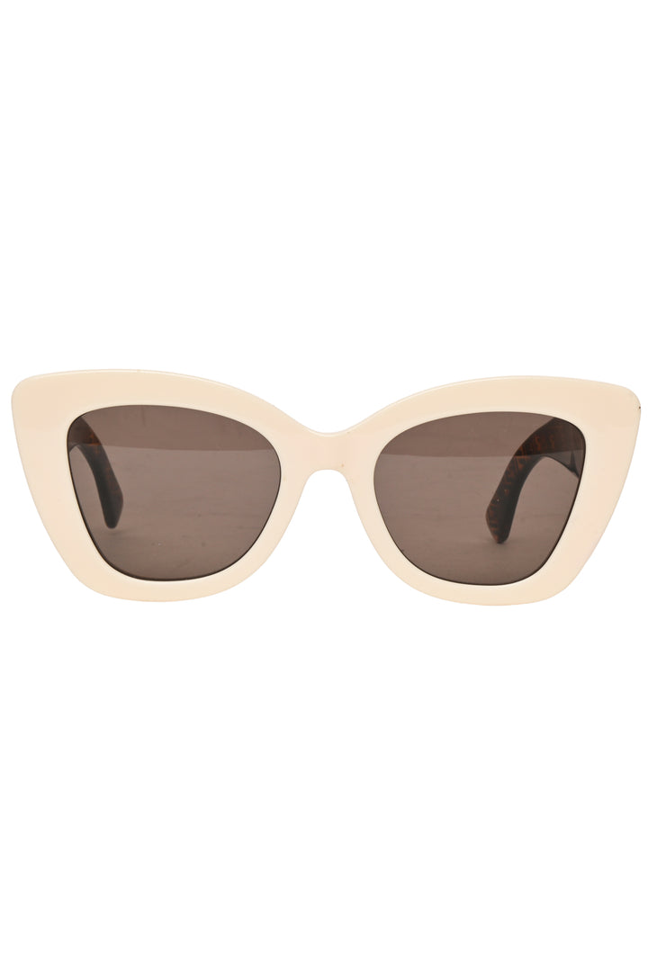 Fendi Size OS F is Fendi Cat Eye Sunglasses