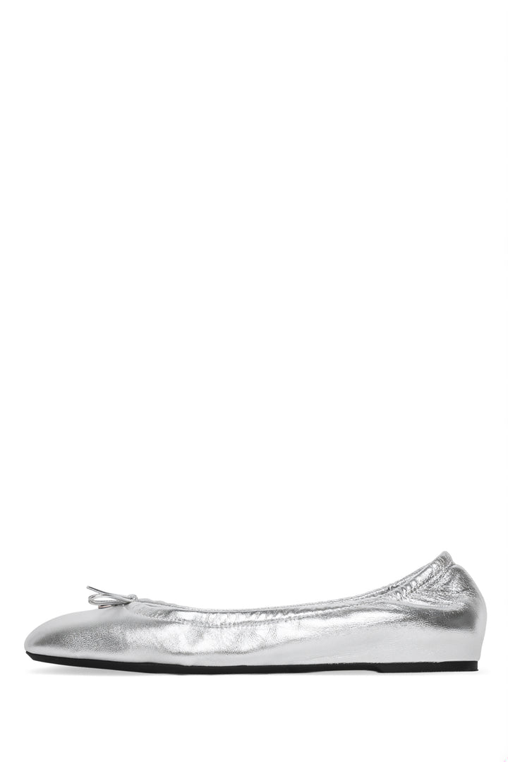 Valentino Size 39.5 VLogo Metallic Flats