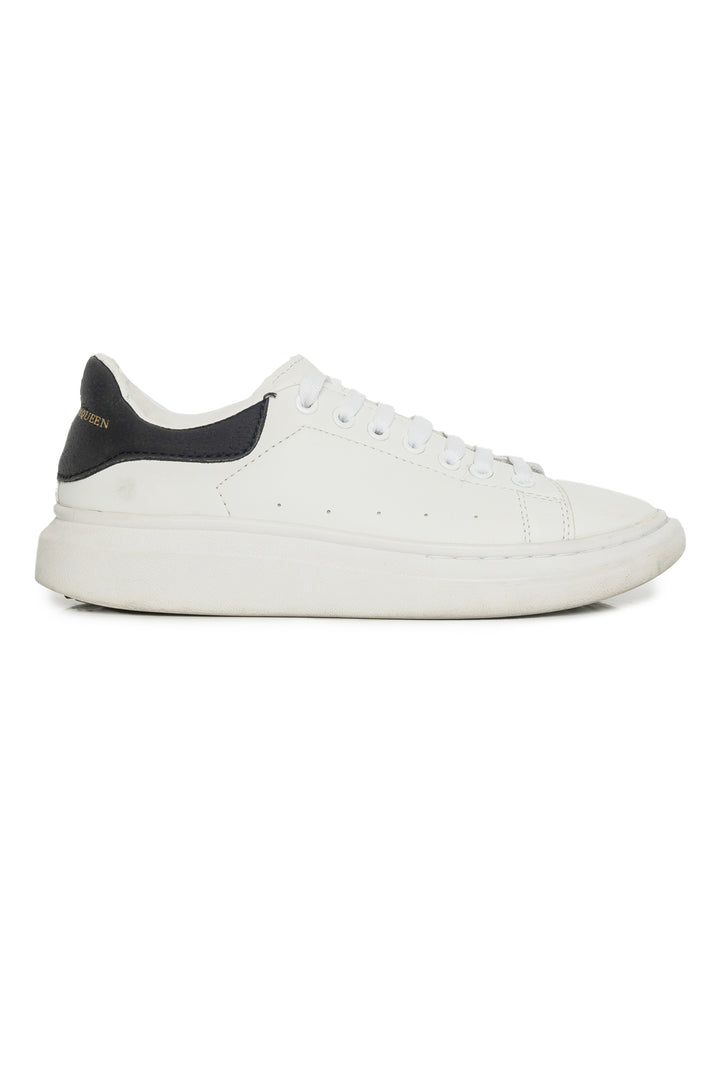 Alexander Mcqueen Size 40 Leather Sneaker