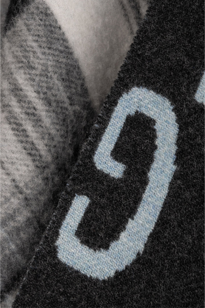 Gucci Size OS Reversible Monogram & Check Print Fringe Trim Wool Cape