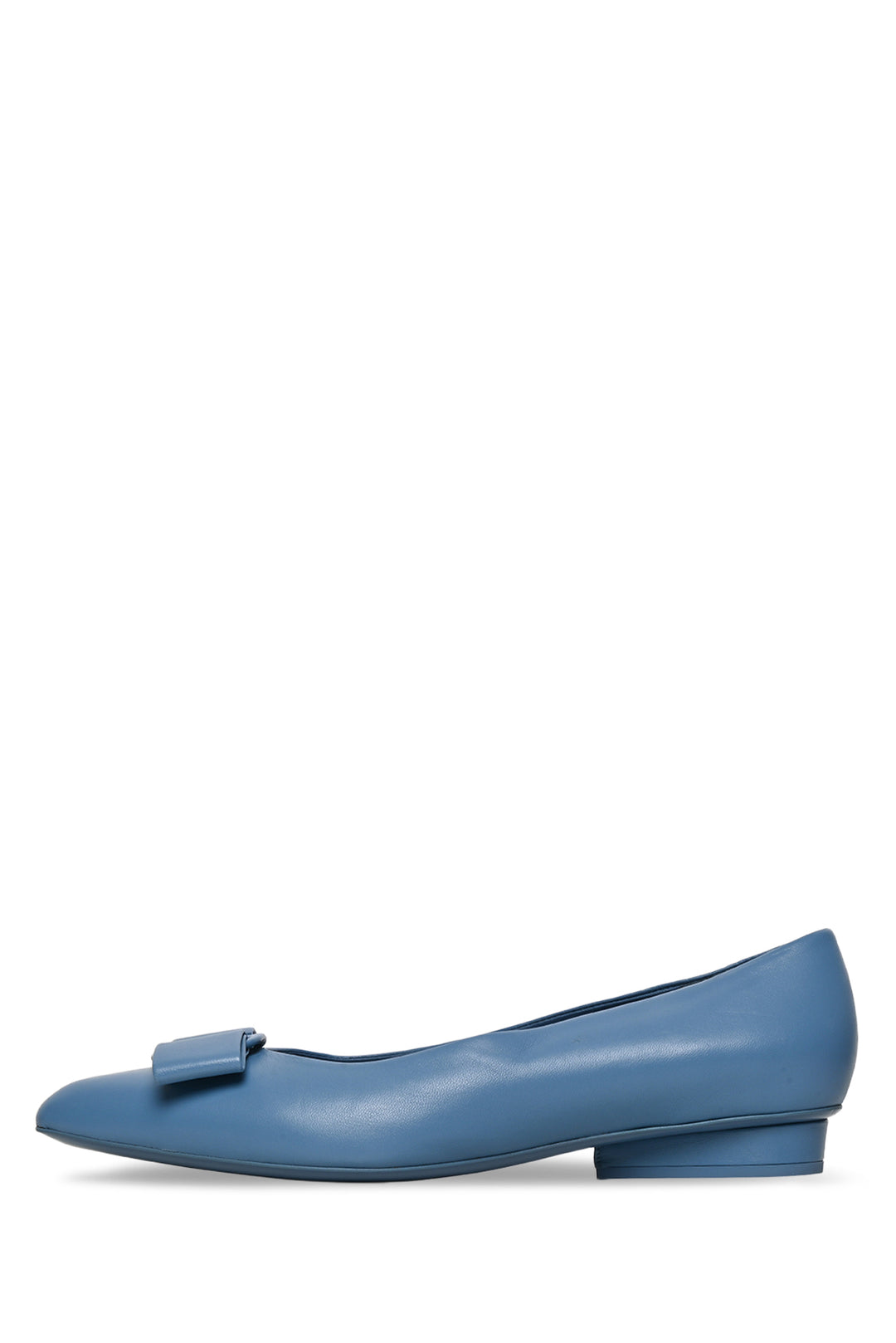 Salvatore Ferragamo Size 9.5 Viva Pointed Toe Flats