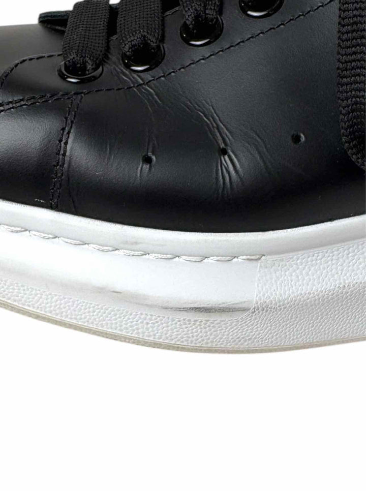 Alexander Mcqueen Size 43 Men's Oversized Leather Sneakers