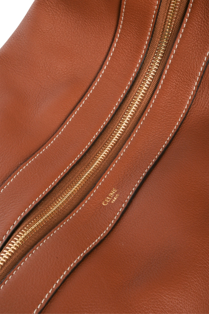 Celine 2021 Medium Leandre Hobo