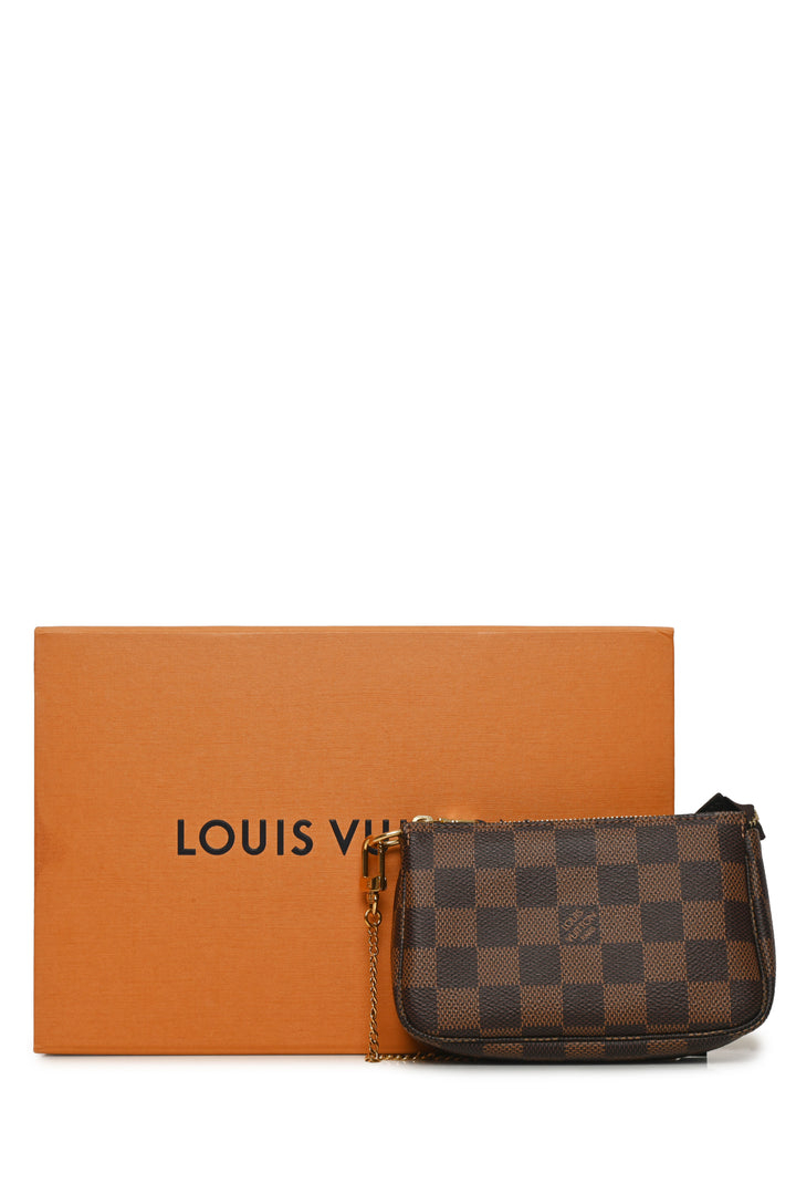 Louis Vuitton 2021 Mini Pochette Accessoires