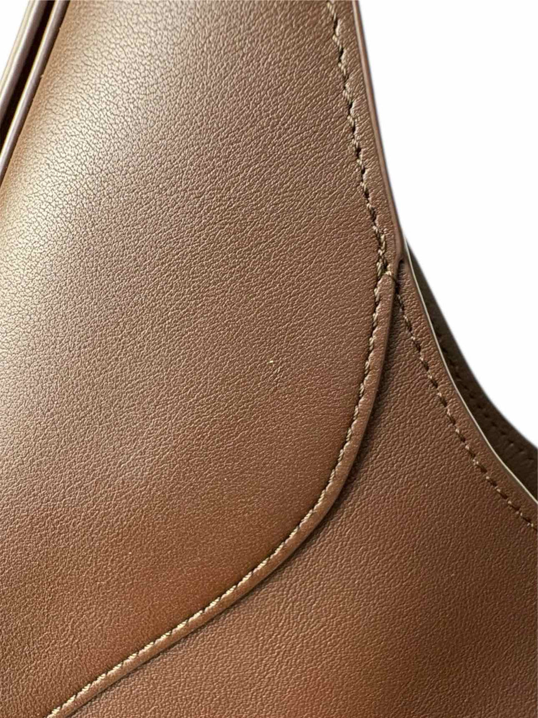 Oleada Mini Marina Hobo Leather Purse