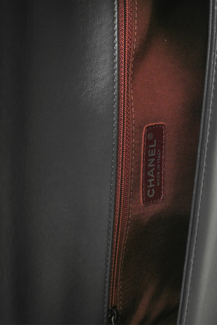 Chanel Chevron Quilted Lambskin New Medium Boy Bag Shoulder Bag