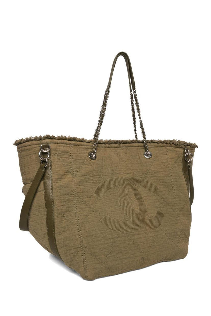 Chanel 2018 Double Face Canvas Deauville Fringe Tote