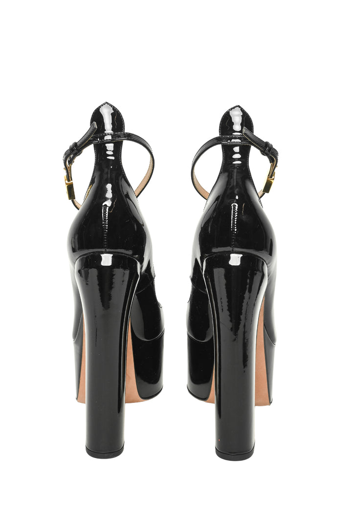 Valentino Size 38 Tan-Go Patent Leather Platform Pumps