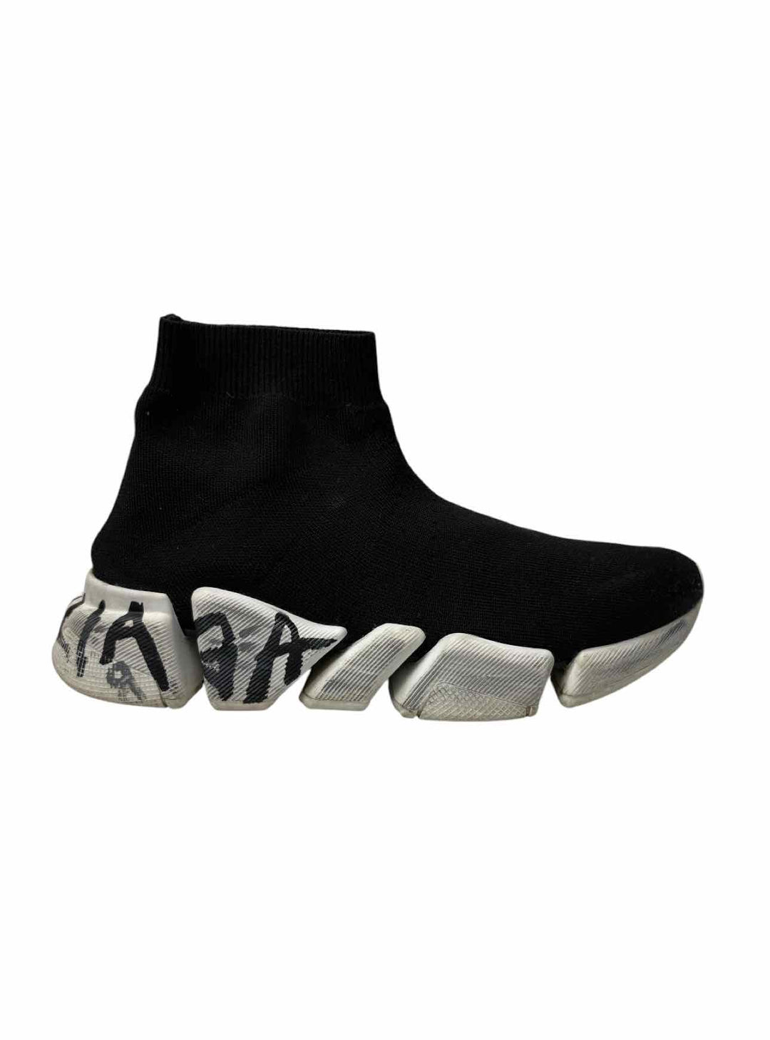 Balenciaga Size 7 Sneaker