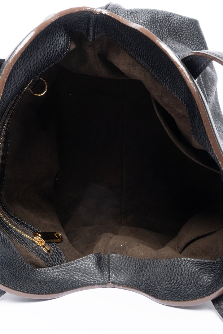 Louis Vuitton Mahina Leather Cirrus PM Bag