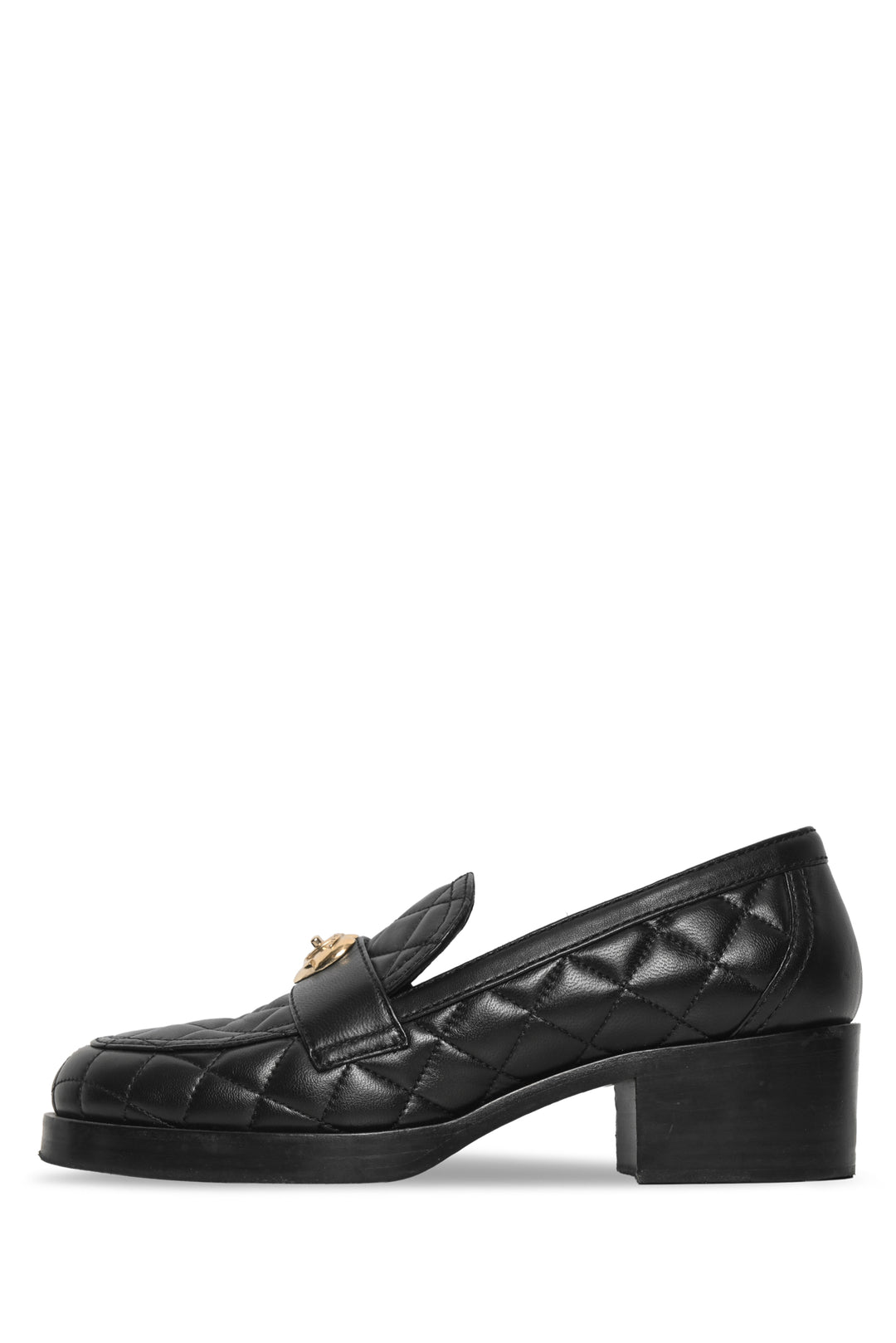 Chanel Size 38.5 Lambskin Quilted CC Heart Loafers
