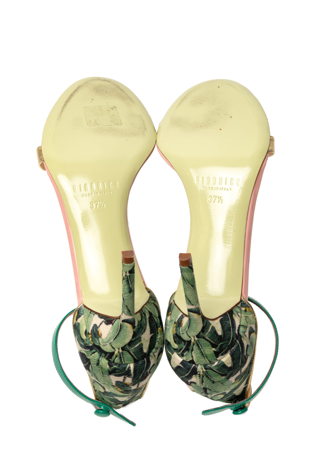 Size 37.5 Pumps